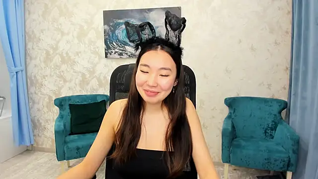 AnnaReyla online show from 02/07/25, 05:31