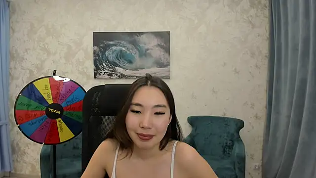 AnnaReyla online show from 02/27/25, 05:47