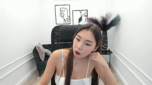 AnnaReyla online show from 09/10/25, 11:21