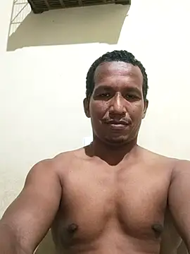 Snapshot of Nego8659 chatting on 10/26/25, 04:07 Nego8659 online show from 10/26/25, 04:07