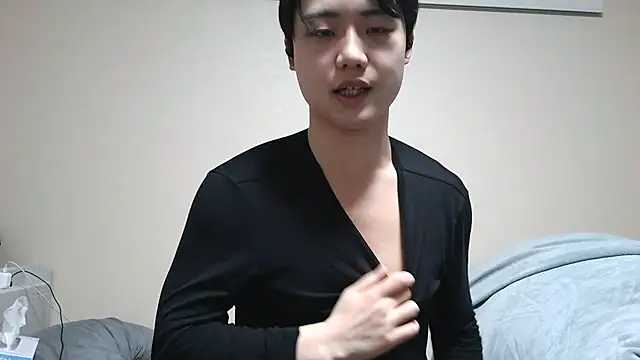 Snapshot of nunnun00 chatting on 03/19/25, 07:18 nunnun00 online show from 03/19/25, 07:18