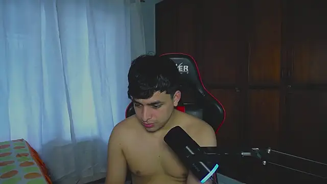 Snapshot of xxxcocorood chatting on 11/11/25, 07:36 xxxcocorood online show from 11/11/25, 07:36