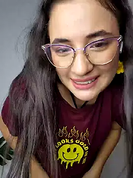 Snapshot of baaby-miiaa chatting on 01/27/25, 12:22 baaby-miiaa online show from 01/27/25, 12:22