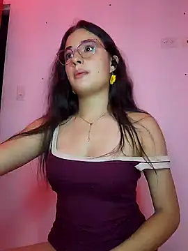 Snapshot of baaby-miiaa chatting on 02/17/25, 03:15 baaby-miiaa online show from 02/17/25, 03:15