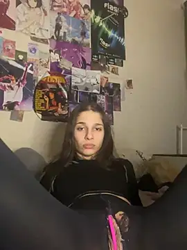 mollyEXD online show from 03/01/25, 06:43