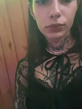 mollyEXD online show from 09/21/25, 03:57