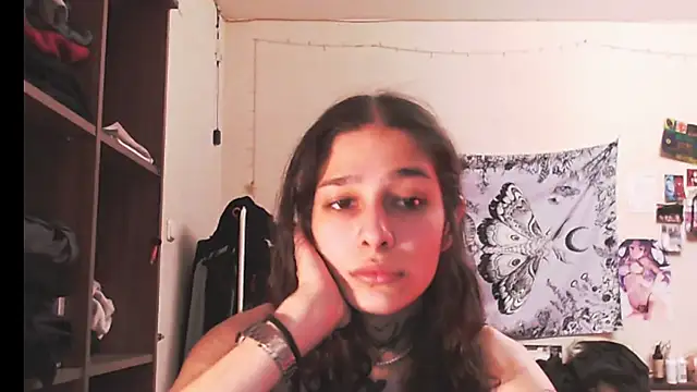 mollyEXD online show from 09/26/25, 08:13