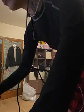 mollyEXD online show from 11/17/25, 08:36