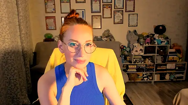 red rocco online show from 10/12/25, 03:00