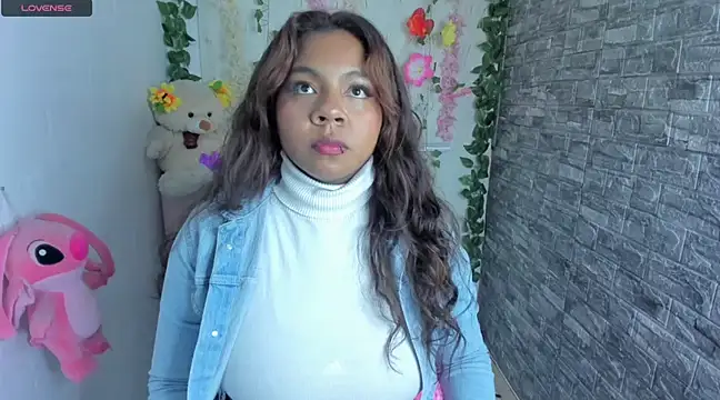 naty jhonsom  online show from 02/22/25, 03:12