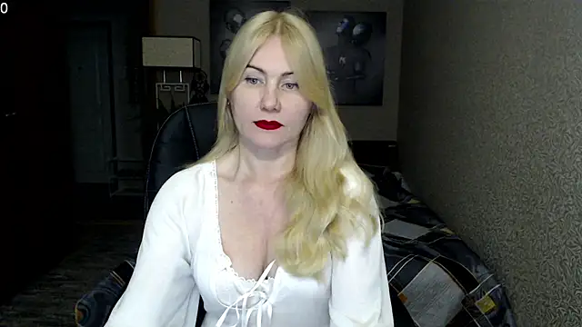 Snapshot of _Mire11a69 chatting on 02/26/25, 03:08 Mire11a69 online show from 02/26/25, 03:08