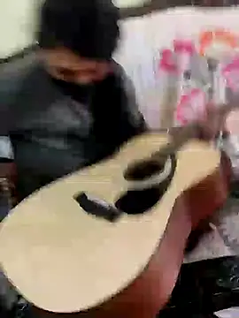 Snapshot of YourSuperTanya chatting on 02/14/25, 12:14 YourSuperTanya online show from 02/14/25, 12:14