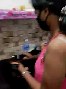 Snapshot of YourSuperTanya chatting on 02/14/25, 04:31 YourSuperTanya online show from 02/14/25, 04:31