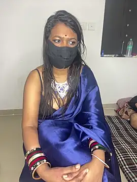 Snapshot of YourSuperTanya chatting on 10/12/25, 05:34 YourSuperTanya online show from 10/12/25, 05:34