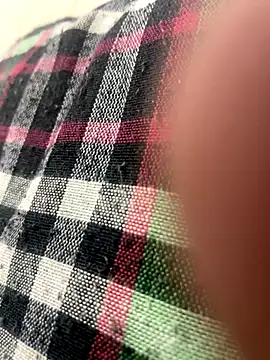 Snapshot of YourSuperTanya chatting on 11/04/25, 05:50 YourSuperTanya online show from 11/04/25, 05:50