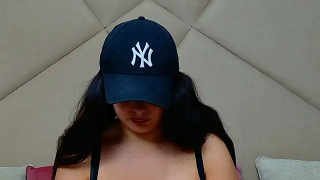 ChloeFrost online show from 10/11/25, 05:17