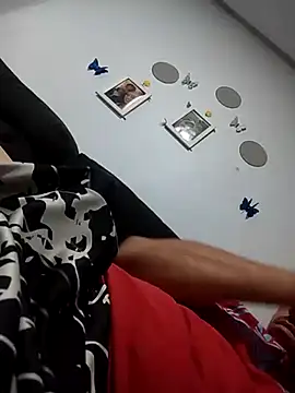 Snapshot of marquesgostoso40 chatting on 02/16/25, 12:52 marquesgostoso40 online show from 02/16/25, 12:52