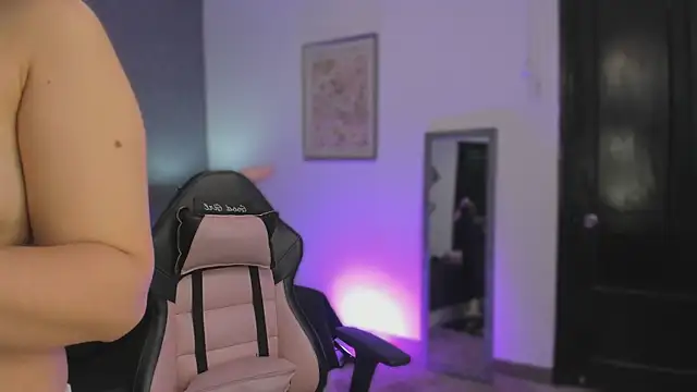 ah mara  online show from 10/18/25, 11:33