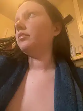 VenusandIppy online show from 10/29/25, 07:59