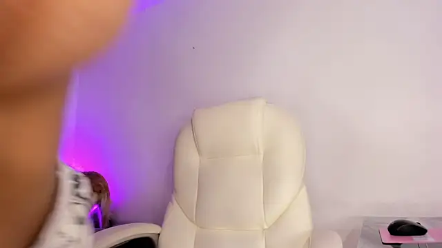 ashanty b5 online show from 10/27/25, 07:01