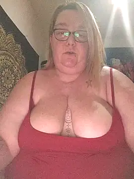 diosacurvy1984 online show from 11/22/25, 09:14