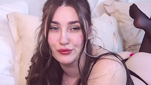 KiraBarlows online show from 03/06/25, 11:31