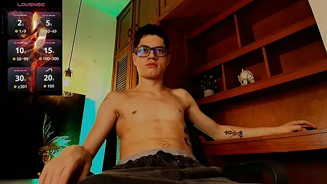 wolfandsky online show from 10/04/25, 11:41