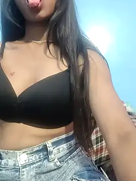 Snapshot of Leoni_G chatting on 10/29/25, 09:11 Leoni G online show from 10/29/25, 09:11