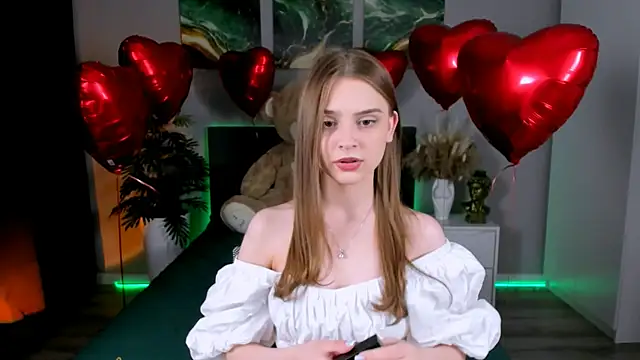 Snapshot of JinxTonks chatting on 02/14/25, 12:19 JinxTonks online show from 02/14/25, 12:19