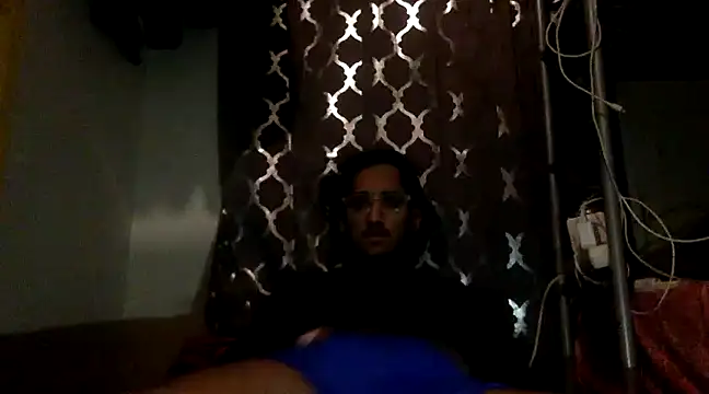 Snapshot of Abdullah07Maxxi chatting on 01/18/25, 10:06 Abdullah07Maxxi online show from 01/18/25, 10:06