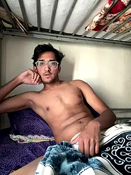 Snapshot of Abdullah07Maxxi chatting on 09/28/25, 10:31 Abdullah07Maxxi online show from 09/28/25, 10:31