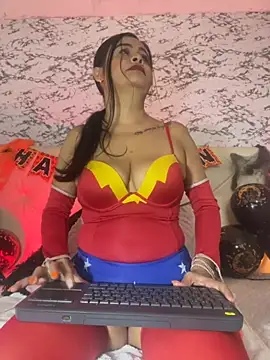 Lili  taylor online show from 10/30/25, 04:58