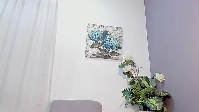 Snapshot of SiennaLustt chatting on 02/22/25, 03:12 SiennaLustt online show from 02/22/25, 03:12