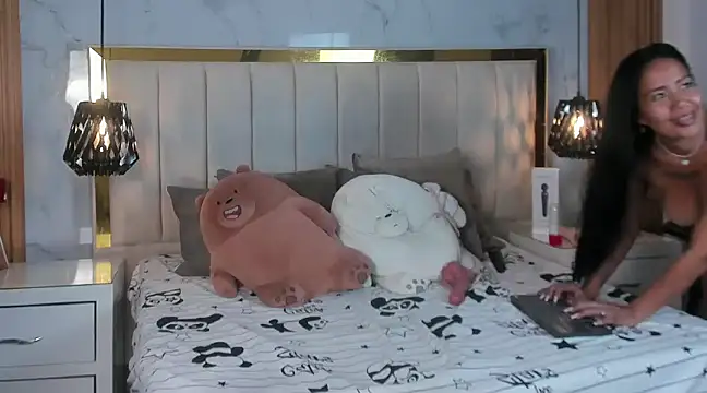 Snapshot of Pocahontas_BGB chatting on 01/24/25, 11:02 Pocahontas BGB online show from 01/24/25, 11:02