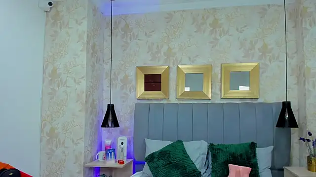 Snapshot of Pocahontas_BGB chatting on 03/05/25, 07:49 Pocahontas BGB online show from 03/05/25, 07:49