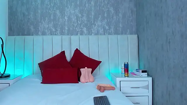 Snapshot of Pocahontas_BGB chatting on 03/08/25, 08:25 Pocahontas BGB online show from 03/08/25, 08:25