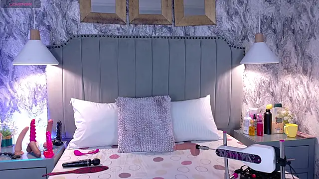 Snapshot of Pocahontas_BGB chatting on 10/01/25, 08:26 Pocahontas BGB online show from 10/01/25, 08:26