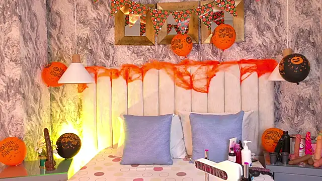 Snapshot of Pocahontas_BGB chatting on 10/30/25, 09:26 Pocahontas BGB online show from 10/30/25, 09:26