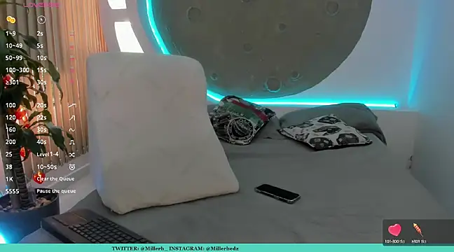 Snapshot of tattokoi chatting on 03/07/25, 08:11 tattokoi online show from 03/07/25, 08:11