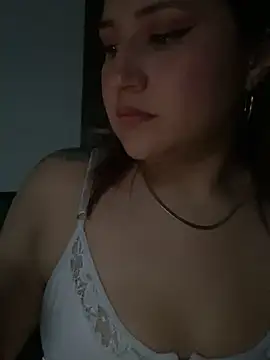 Snapshot of tania_23 chatting on 02/21/25, 11:10 tania 23 online show from 02/21/25, 11:10