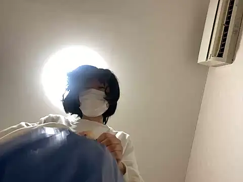 Snapshot of riri_riri_jp chatting on 11/05/25, 10:59 riri riri jp online show from 11/05/25, 10:59