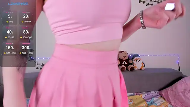 Snapshot of EmmyStar_ chatting on 02/21/25, 08:27 EmmyStar  online show from 02/21/25, 08:27