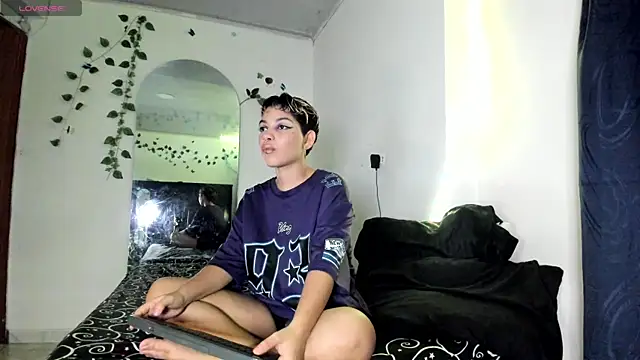 Odeth  online show from 11/11/25, 03:50