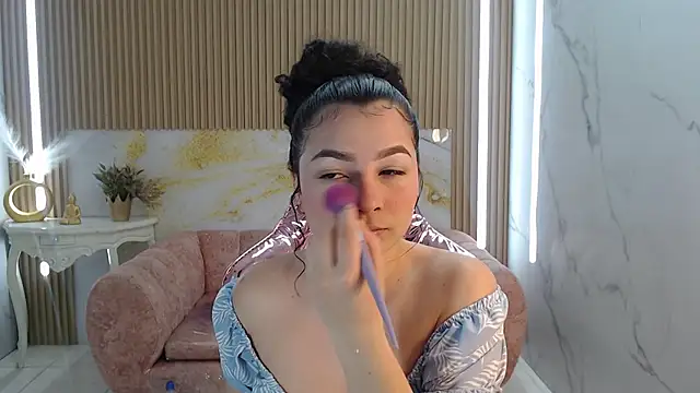 shalon diaz s online show from 03/13/25, 08:11