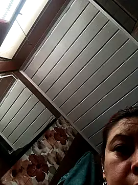 Snapshot of queencarlota82 chatting on 02/09/25, 05:43 queencarlota82 online show from 02/09/25, 05:43