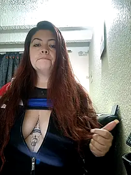 Snapshot of queencarlota82 chatting on 03/14/25, 05:38 queencarlota82 online show from 03/14/25, 05:38