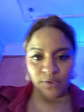 Snapshot of victoria__floyd chatting on 02/26/25, 12:05 victoria floyd online show from 02/26/25, 12:05