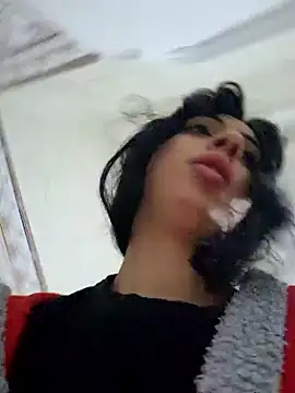 majdolin78 online show from 02/08/25, 06:01