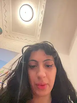 majdolin78 online show from 02/20/25, 02:35