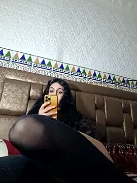 majdolin78 online show from 02/26/25, 06:54